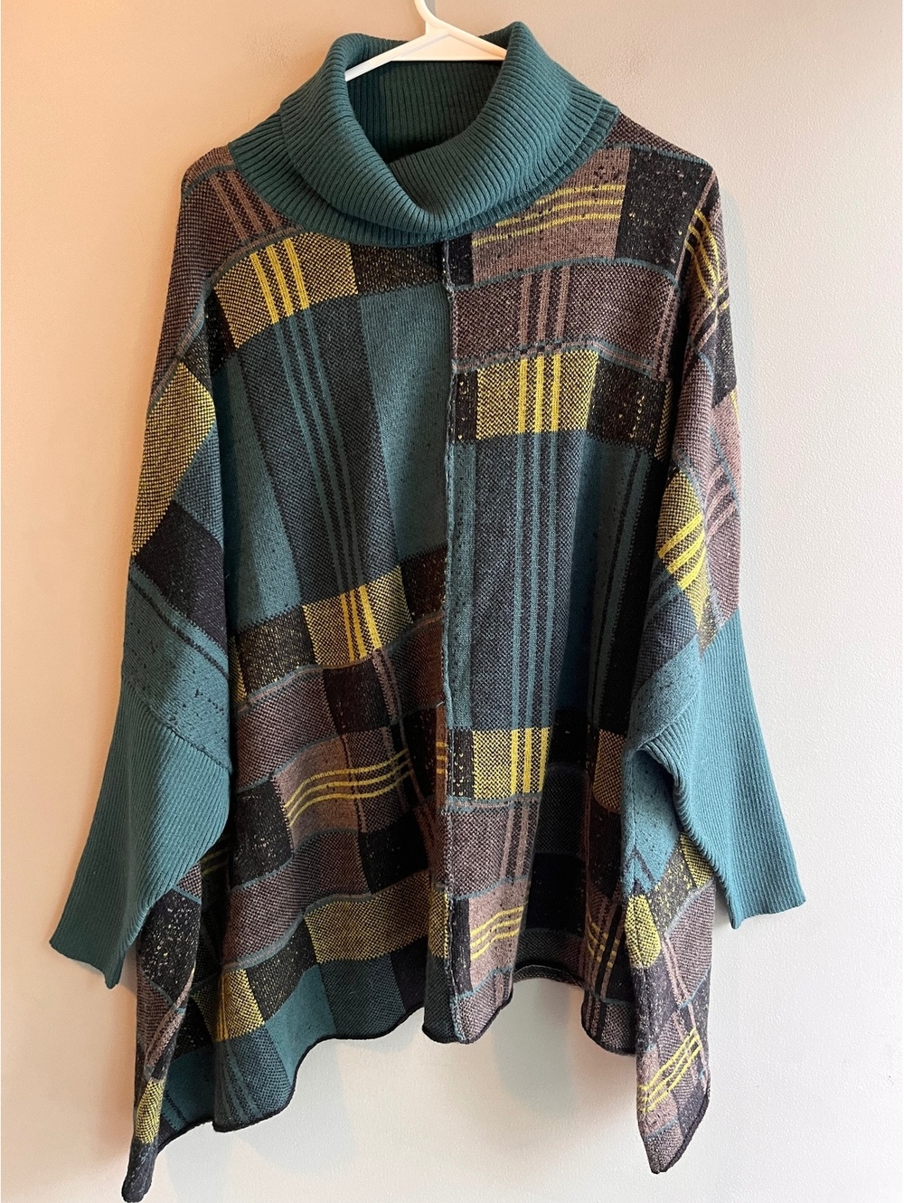 Liv by Habitat Plaid Patchwork Turtleneck Poncho Sweater Small/Oversized